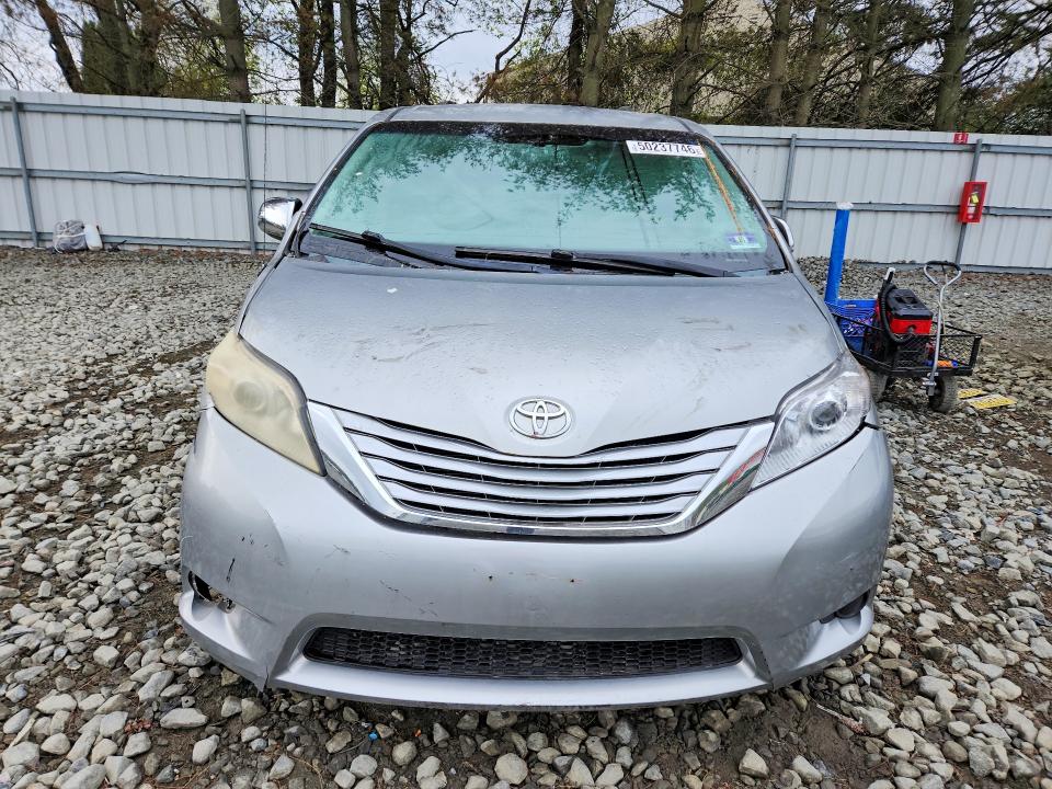 Aukcja sprzedaży 2011 Toyt Sienna, vin: 5TDKK3DC5BS038882, numer aukcji: 50237746
