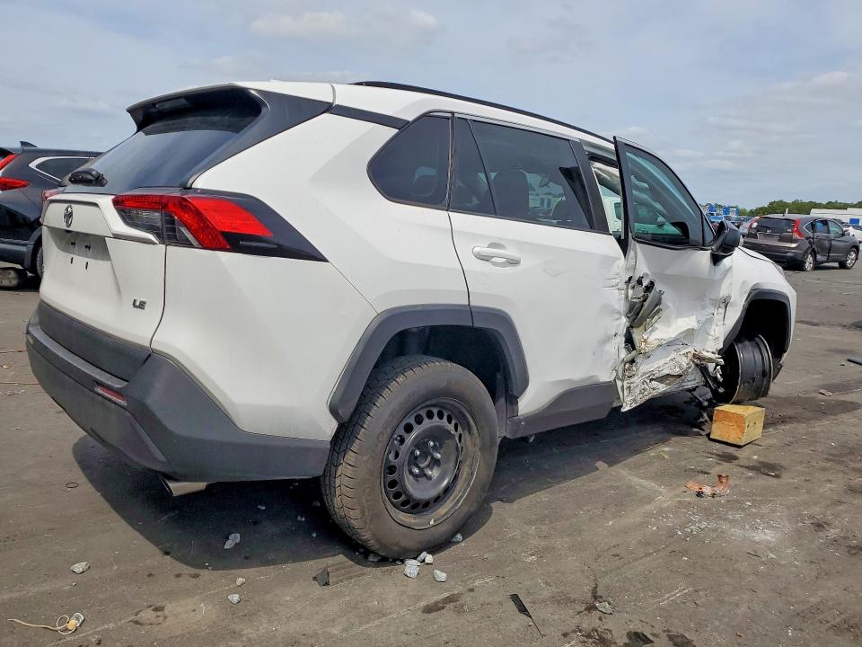Продажа на аукционе авто 2020 Toyota Rav4, vin: 2T3H1RFVXLC071103, номер лота: 49723166