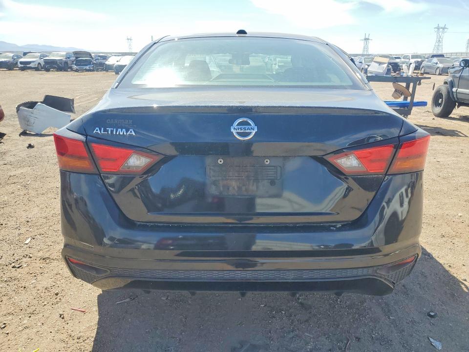 48677576 :رقم المزاد ، 1N4BL4BV1KN322786 vin ، 2019 Nissan Altima مزاد بيع