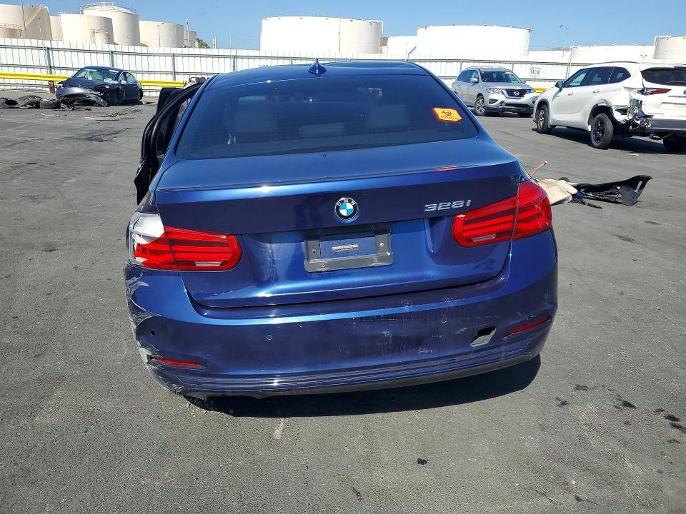 Aukcja sprzedaży 2016 Bmw 328, vin: WBA8E9G51GNT45669, numer aukcji: 51596226