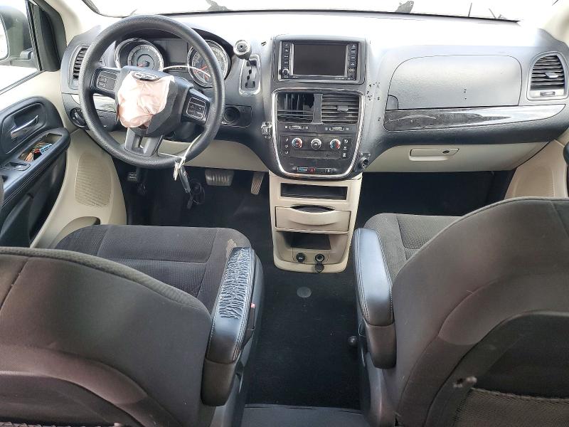 49670926 :رقم المزاد ، 2C4RDGBG1JR303665 vin ، 2018 Dodge Grand Caravan مزاد بيع