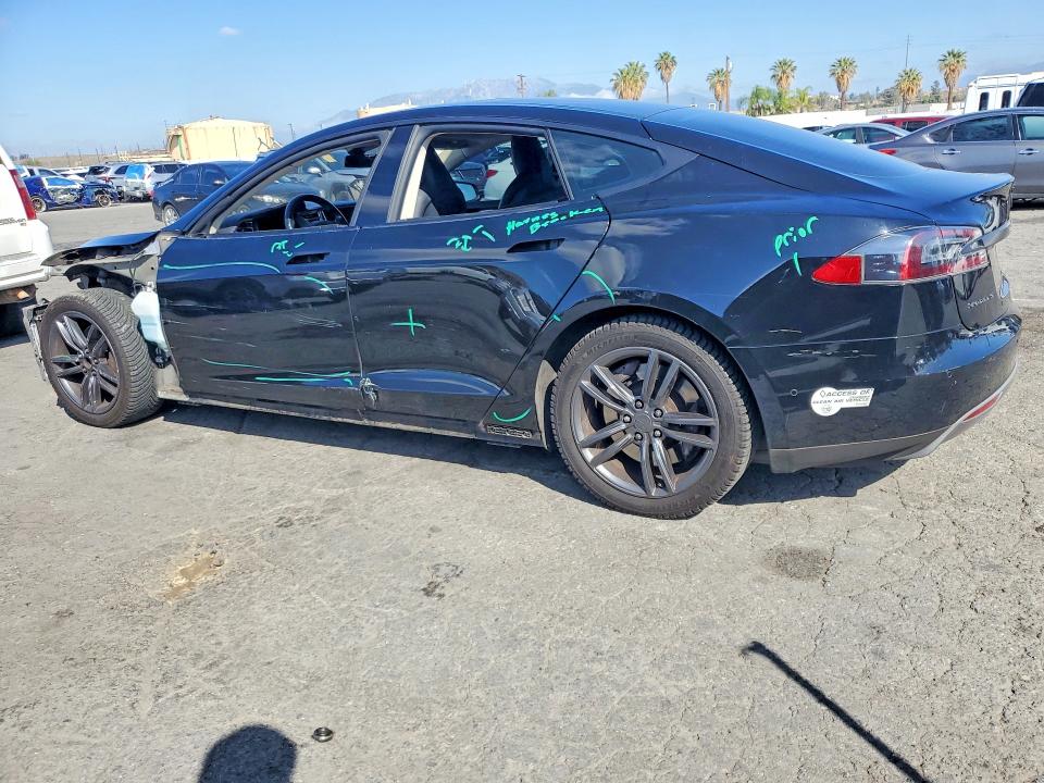 Aukcja sprzedaży 2015 Tesla Model S, vin: 5YJSA1S14FFP68821, numer aukcji: 49658236