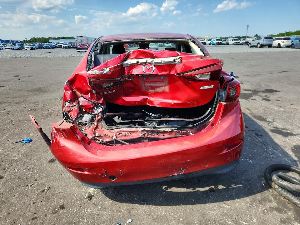2018 Mazda 3 მანქანა იყიდება აუქციონზე, vin: 3MZBN1V3XJM180943, აუქციონის ნომერი: 50432156