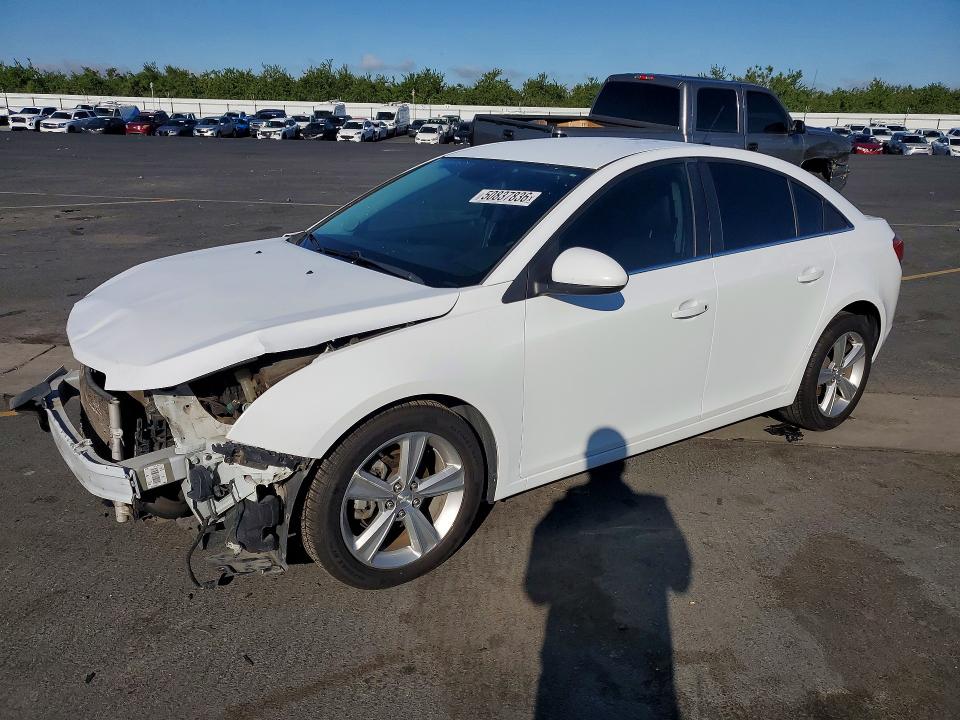 50837836 :رقم المزاد ، 1G1PE5SB0F7296920 vin ، 2015 Chevrolet Cruze مزاد بيع
