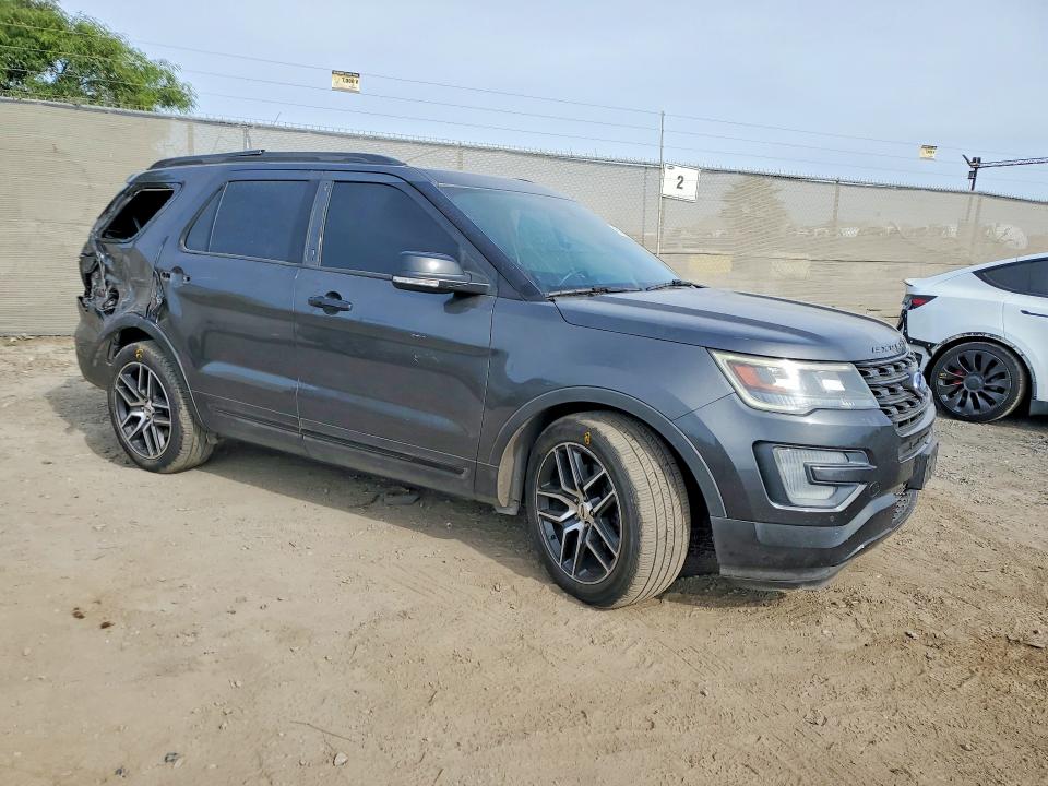49456386 :رقم المزاد ، 1FM5K8GT9HGD55410 vin ، 2017 Ford Explorer مزاد بيع