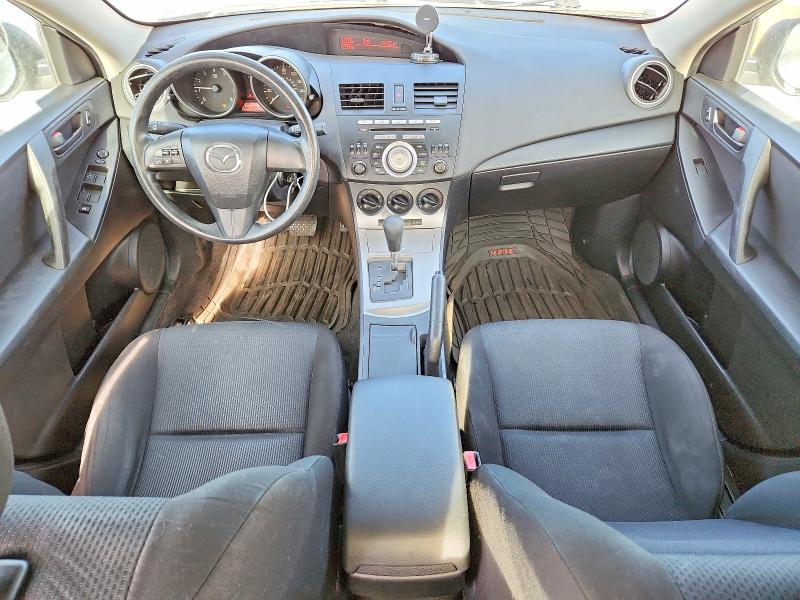 49739816 :رقم المزاد ، JM1BL1UF1B1416141 vin ، 2011 Mazda 3 مزاد بيع