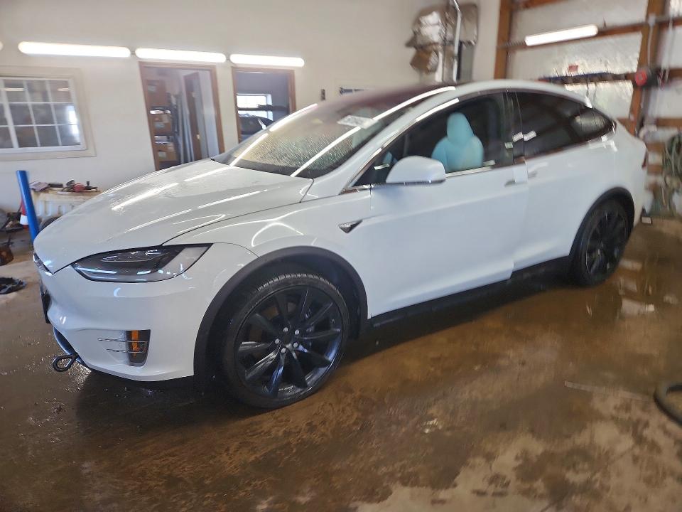 50104566 :رقم المزاد ، 5YJXCAE23LF263918 vin ، 2020 Tesla Model X مزاد بيع