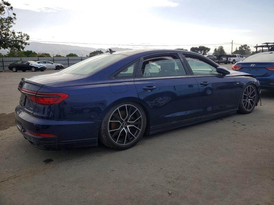 Продаж на аукціоні авто 2021 Audi A8, vin: WAU8EAF88MN013723, номер лоту: 51453386