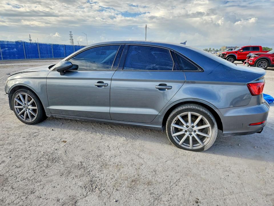 2015 Audi A3 მანქანა იყიდება აუქციონზე, vin: WAUACGFF7F1078307, აუქციონის ნომერი: 51279256