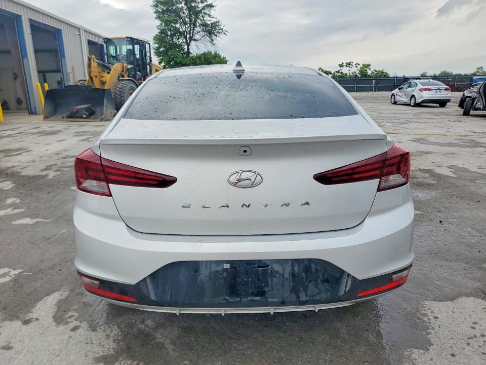 51426296 :رقم المزاد ، 5NPD84LF7KH442295 vin ، 2017 Hyundai Elantra مزاد بيع
