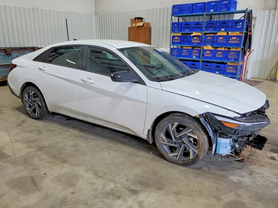 2025 Hyundai Elantra მანქანა იყიდება აუქციონზე, vin: KMHLM4DG5SU917555, აუქციონის ნომერი: 49559206