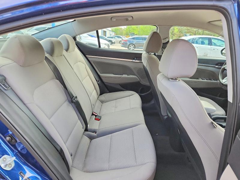 48355096 :رقم المزاد ، 5NPD84LF9KH483561 vin ، 2019 Hyundai Elantra مزاد بيع