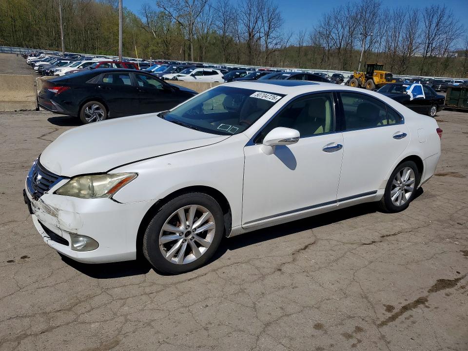 50704726 :رقم المزاد ، JTHBK1EG8B2462942 vin ، 2011 Lexus Es مزاد بيع