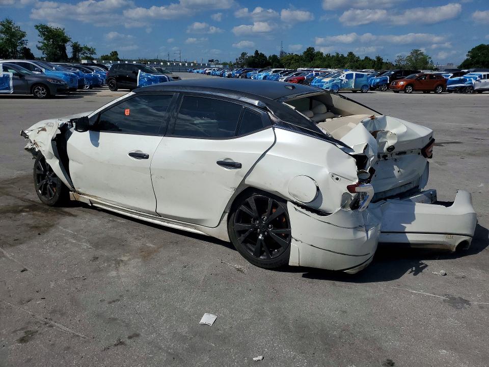 49490036 :رقم المزاد ، 1N4AA6AP3HC431576 vin ، 2017 Nissan Maxima مزاد بيع