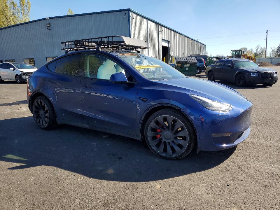 Продаж на аукціоні авто 2023 Tesla Model Y, vin: 7SAYGDEF0PF705639, номер лоту: 48951606