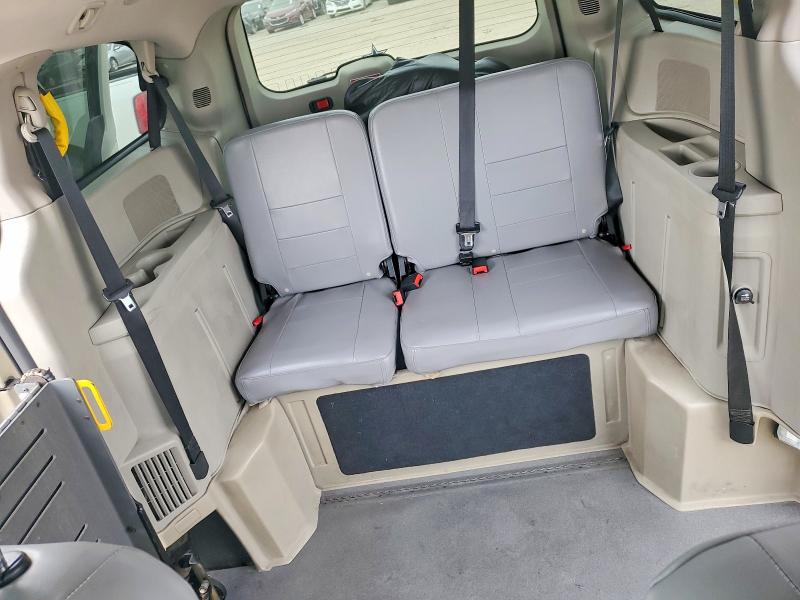 51879396 :رقم المزاد ، 2D4RN4DG0BR770038 vin ، 2011 Dodge Grand Caravan مزاد بيع