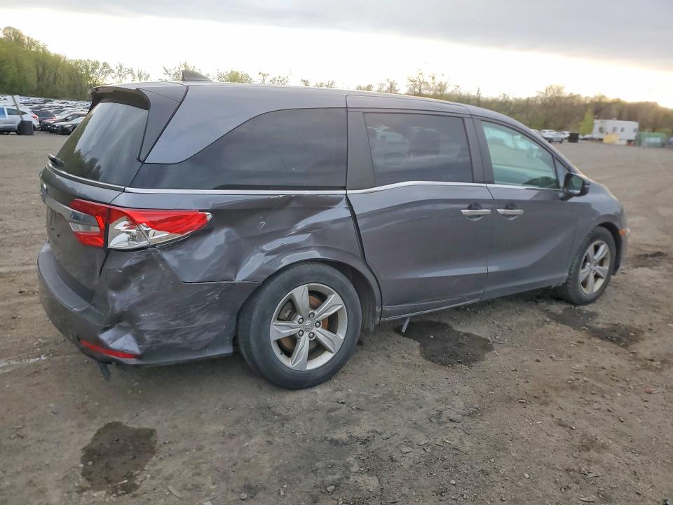 50397106 :رقم المزاد ، 5FNRL6H73KB083009 vin ، 2019 Honda Odyssey مزاد بيع
