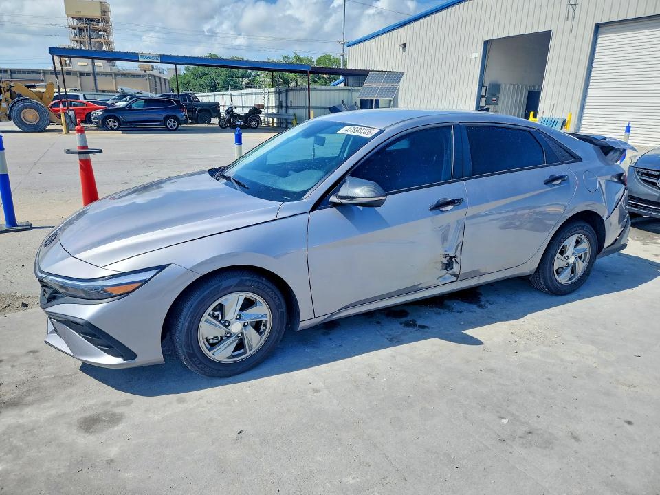 47890306 :رقم المزاد ، KMHLL4DG0TU099589 vin ، 2026 Hyundai Elantra مزاد بيع