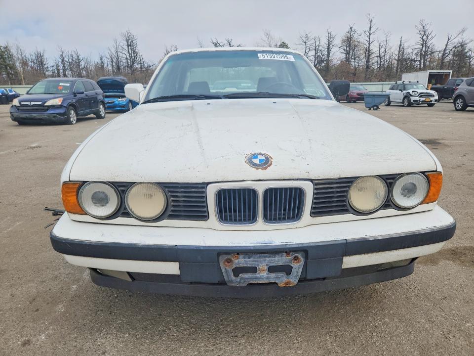 1990 Bmw 525 მანქანა იყიდება აუქციონზე, vin: WBAHC1317LBC93599, აუქციონის ნომერი: 51997596
