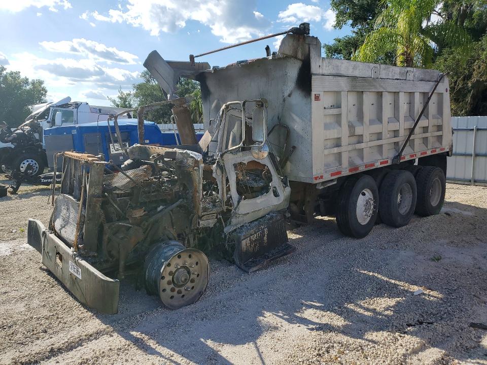 50195066 :رقم المزاد ، 1NPALT0X57N692935 vin ، 2007 Peterbilt 357 مزاد بيع
