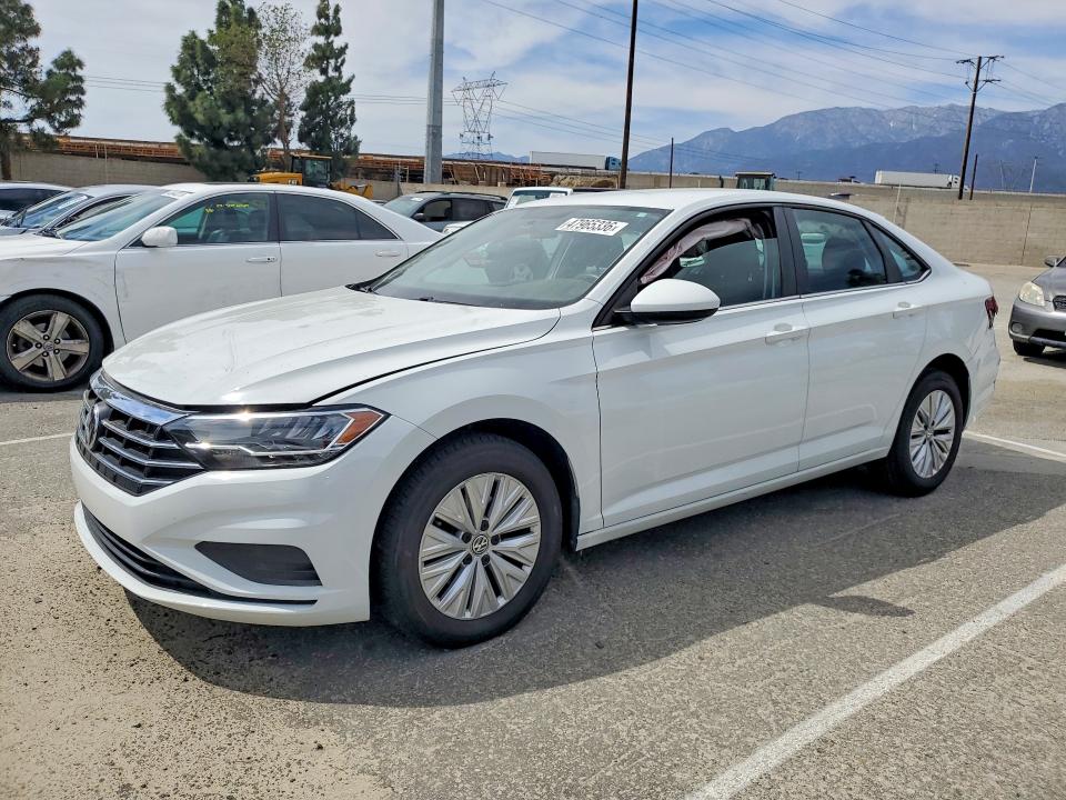 Продаж на аукціоні авто 2020 Volkswagen Jetta, vin: 3VWCB7BU4LM011131, номер лоту: 47965336