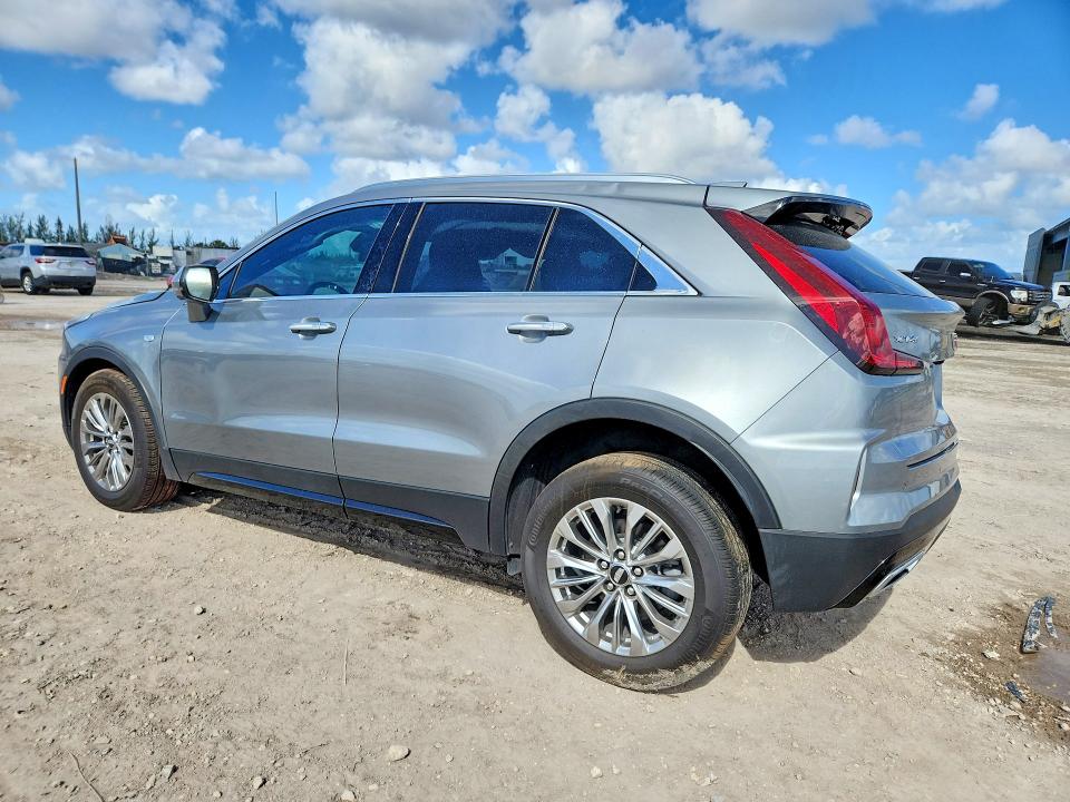 2025 Cadillac Xt4 მანქანა იყიდება აუქციონზე, vin: 1GYFZCR49SF118324, აუქციონის ნომერი: 49510446