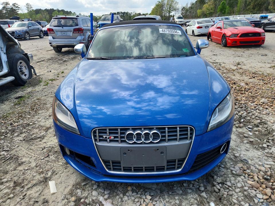 48793556 :رقم المزاد ، TRU41AFK8A1017482 vin ، 2010 Audi Tts مزاد بيع
