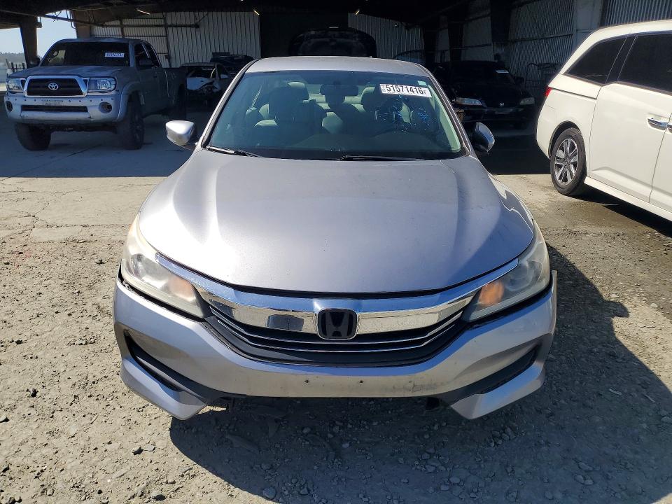 51571416 :رقم المزاد ، 1HGCR2F31GA141925 vin ، 2016 Honda Accord مزاد بيع