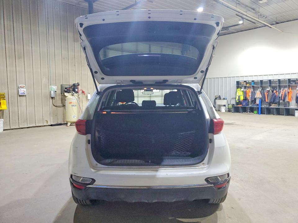 Продаж на аукціоні авто 2021 Kia Sportage, vin: KNDPMCAC1M7937126, номер лоту: 51539536