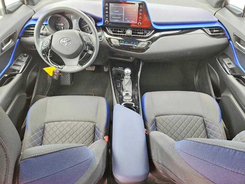 2022 Toyota C-hr მანქანა იყიდება აუქციონზე, vin: NMTKHMBX4NR147962, აუქციონის ნომერი: 51110156