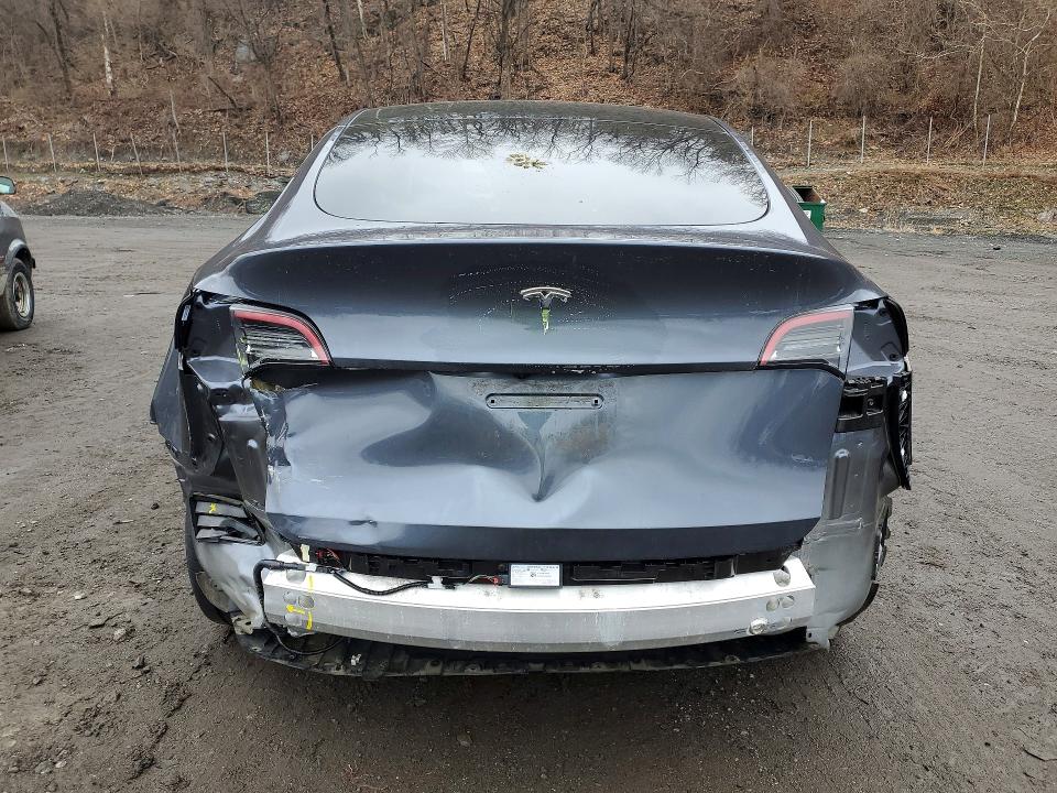 48475146 :رقم المزاد ، 7SAYGDED6PF922532 vin ، 2023 Tesla Model Y مزاد بيع