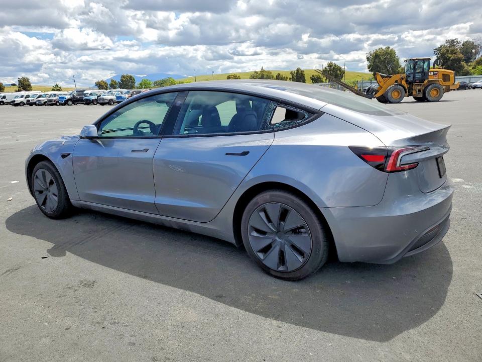 2025 Tesla Model 3 მანქანა იყიდება აუქციონზე, vin: 5YJ3E1EA1SF976959, აუქციონის ნომერი: 49749966