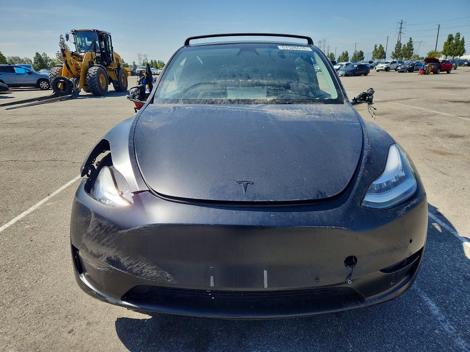 Продажа на аукционе авто 2021 Tesla Model Y, vin: 5YJYGDEEXMF240688, номер лота: 51526516