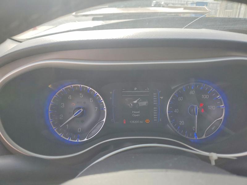 50153736 :رقم المزاد ، 2C4RC1BG0JR120127 vin ، 2018 Chrysler Pacifica مزاد بيع