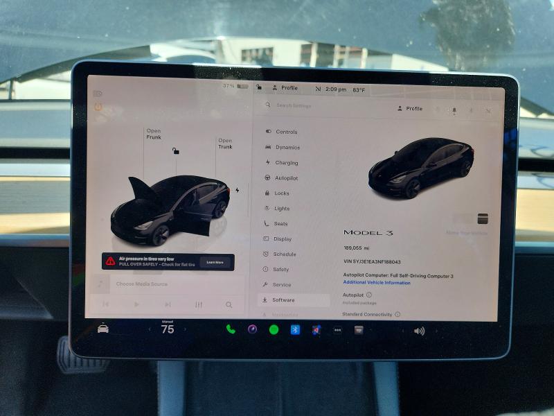 50304576 :رقم المزاد ، 5YJ3E1EA3NF188043 vin ، 2022 Tesla Model 3 مزاد بيع
