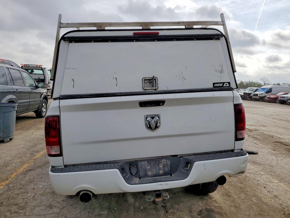 48699316 :رقم المزاد ، 1C6RR6FTXDS674319 vin ، 2013 Ram 1500 مزاد بيع