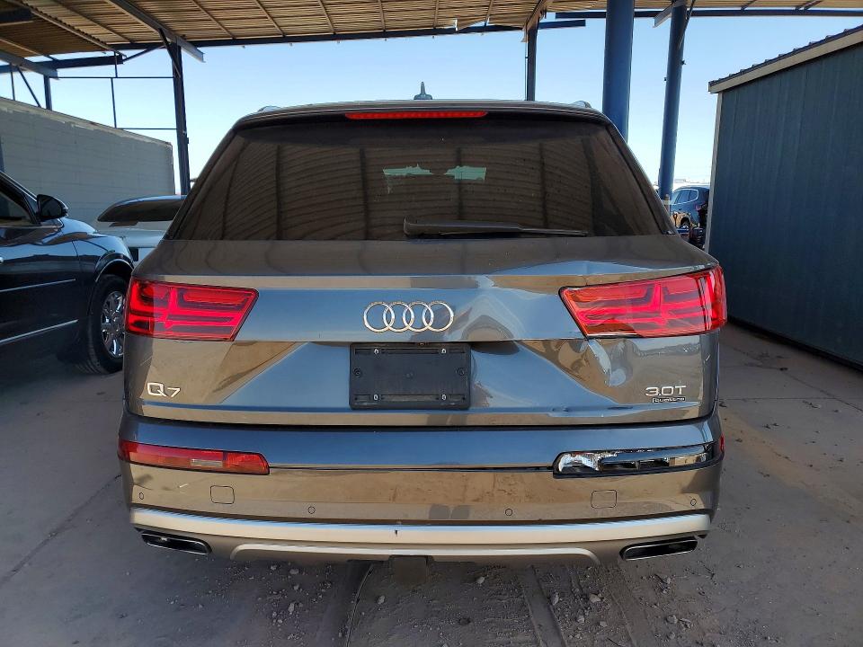 Продажа на аукционе авто 2018 Audi Q7, vin: WA1LAAF72JD052044, номер лота: 51359246