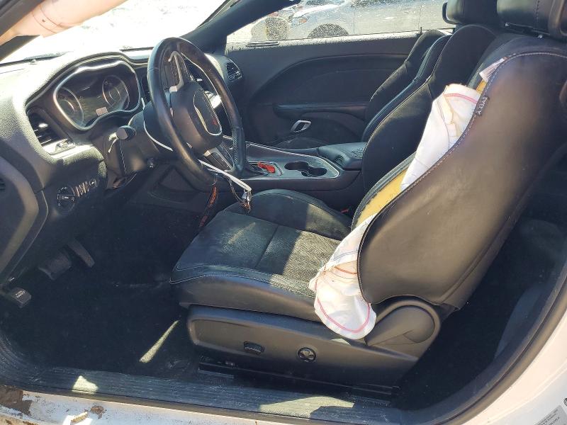 2015 Dodge Challenger მანქანა იყიდება აუქციონზე, vin: 2C3CDZFJ0FH700695, აუქციონის ნომერი: 49180066
