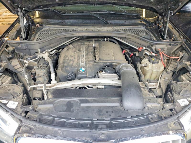 51310836 :رقم المزاد ، 5UXKR2C56H0U20633 vin ، 2017 Bmw X5 مزاد بيع