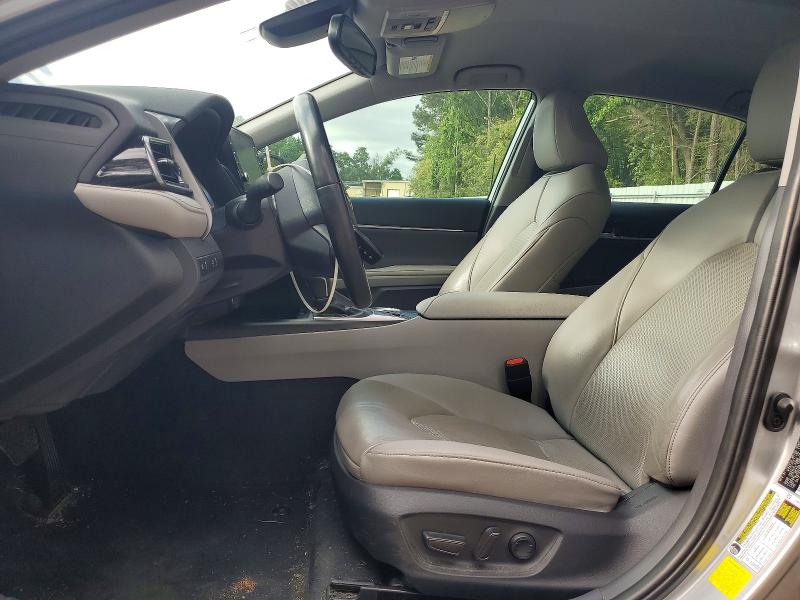 51104516 :رقم المزاد ، 4T1F31AKXNU578643 vin ، 2022 Toyota Camry مزاد بيع