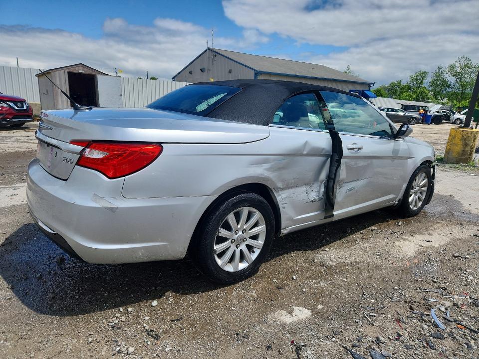 51529096 :رقم المزاد ، 1C3BC2EB9BN536493 vin ، 2011 Chrysler 200 مزاد بيع