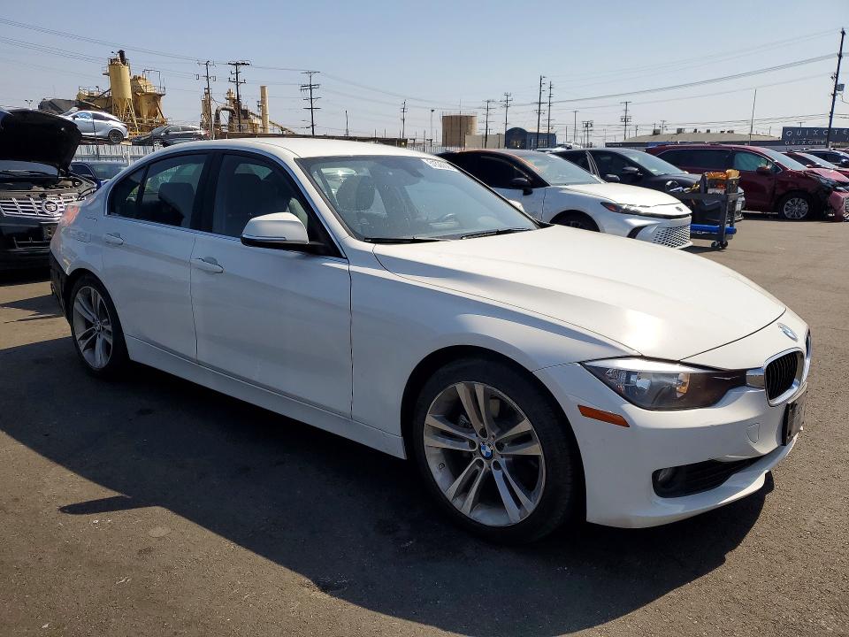 Продаж на аукціоні авто 2015 Bmw 320, vin: WBA3B1G54FNN91408, номер лоту: 51535626