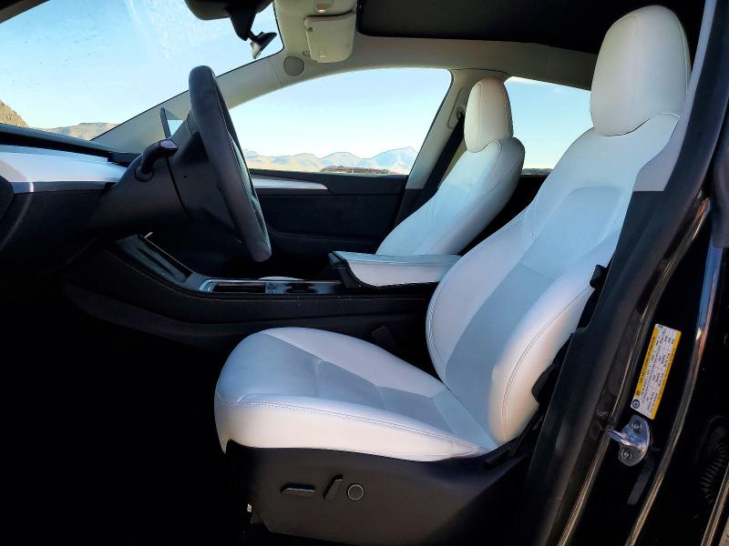 50120836 :رقم المزاد ، 7SAYGDED6SF231266 vin ، 2025 Tesla Model Y مزاد بيع