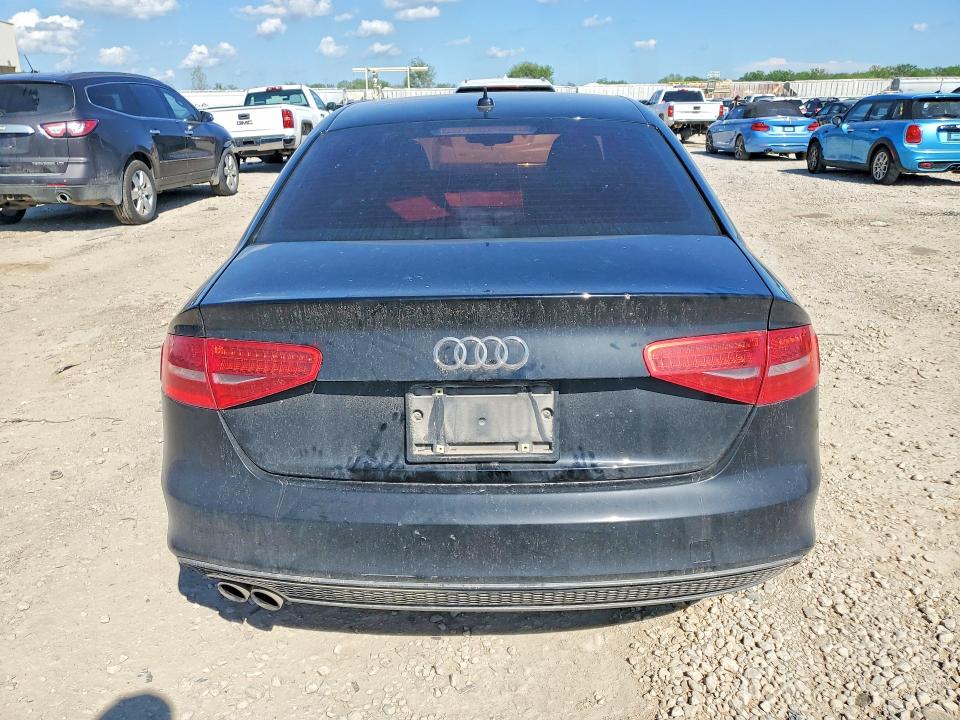 50359206 :رقم المزاد ، WAUFFAFL4EN015818 vin ، 2014 Audi A4 مزاد بيع