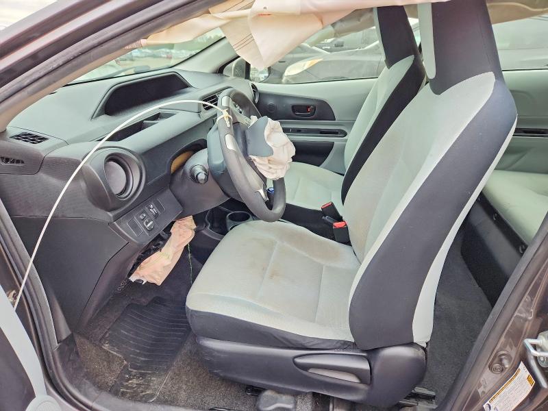 Продажа на аукционе авто 2013 Toyota Prius C, vin: JTDKDTB32D1557109, номер лота: 51190496