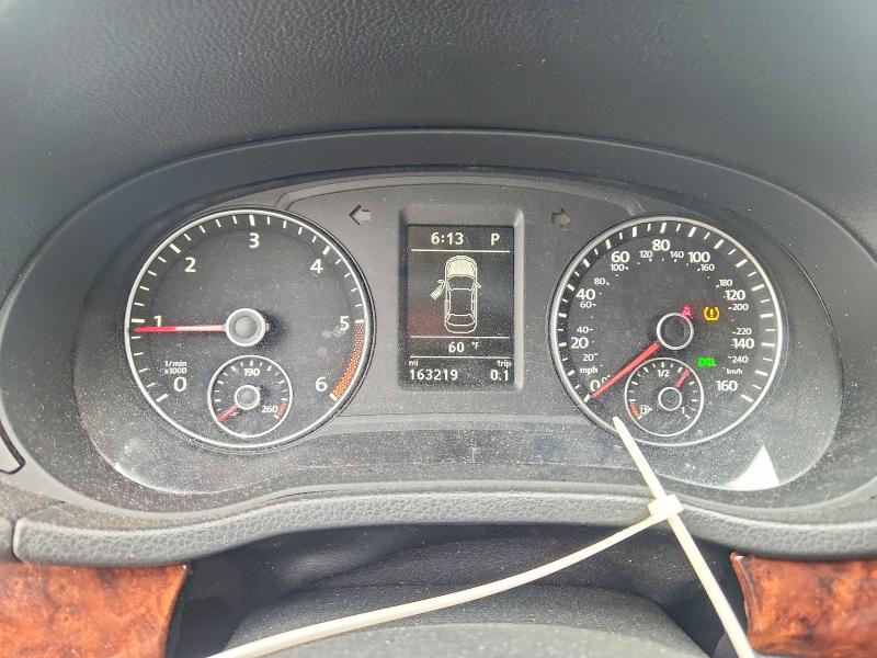 51176556 :رقم المزاد ، 1VWCN7A39DC045262 vin ، 2013 Volkswagen Passat مزاد بيع
