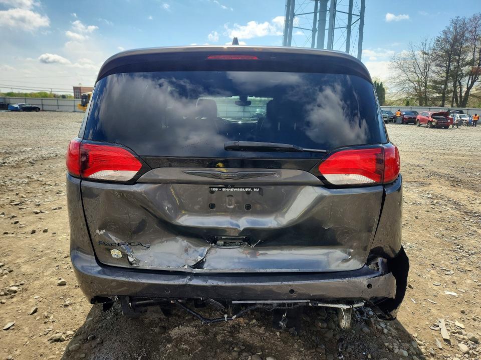 2018 Chrysler Pacifica მანქანა იყიდება აუქციონზე, vin: 2C4RC1EG5JR332744, აუქციონის ნომერი: 49988706