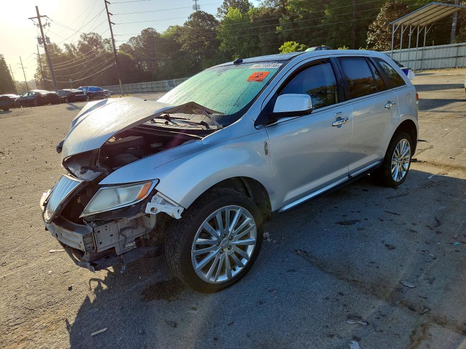 48718916 :رقم المزاد ، 2LMDJ6JK2BBJ01785 vin ، 2011 Lincoln Townhouse Mkx مزاد بيع