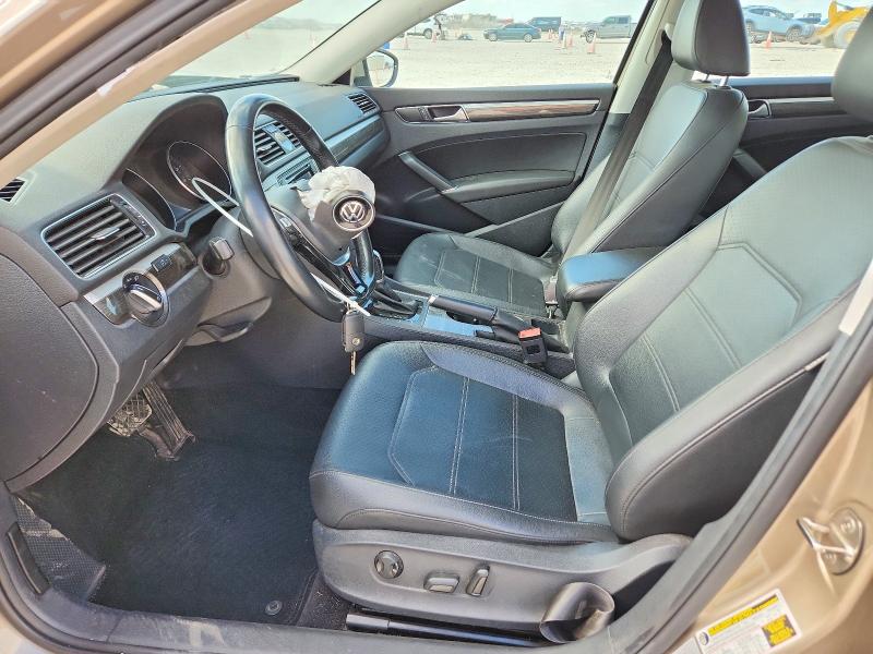 Продажа на аукционе авто 2016 Volkswagen Passat, vin: 1VWBS7A37GC017825, номер лота: 49105036