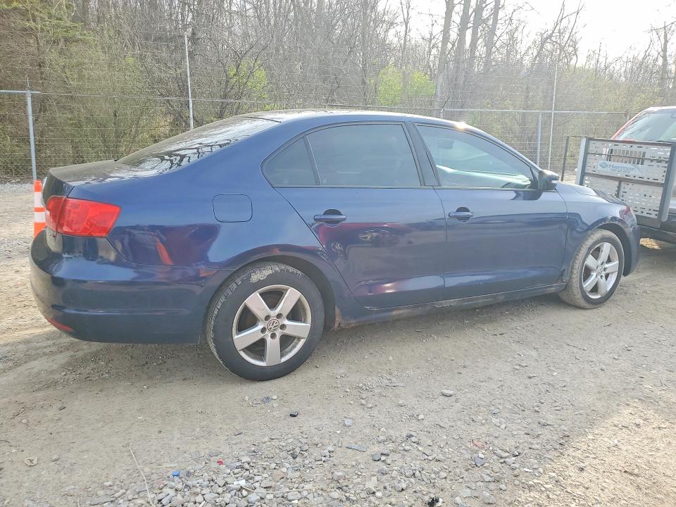 Продажа на аукционе авто 2011 Volkswagen Jetta, vin: 3VWDZ7AJ9BM072139, номер лота: 49667536